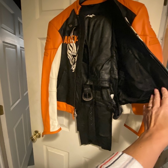 TOP DEAL!! - Picture 2 of 5